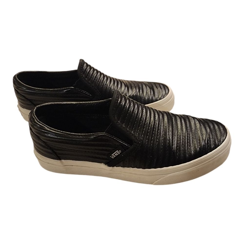 VANS Classic Slip On Moto Ribbed Skate Leather Unisex Shoes Wm 7 Mn 5.5
